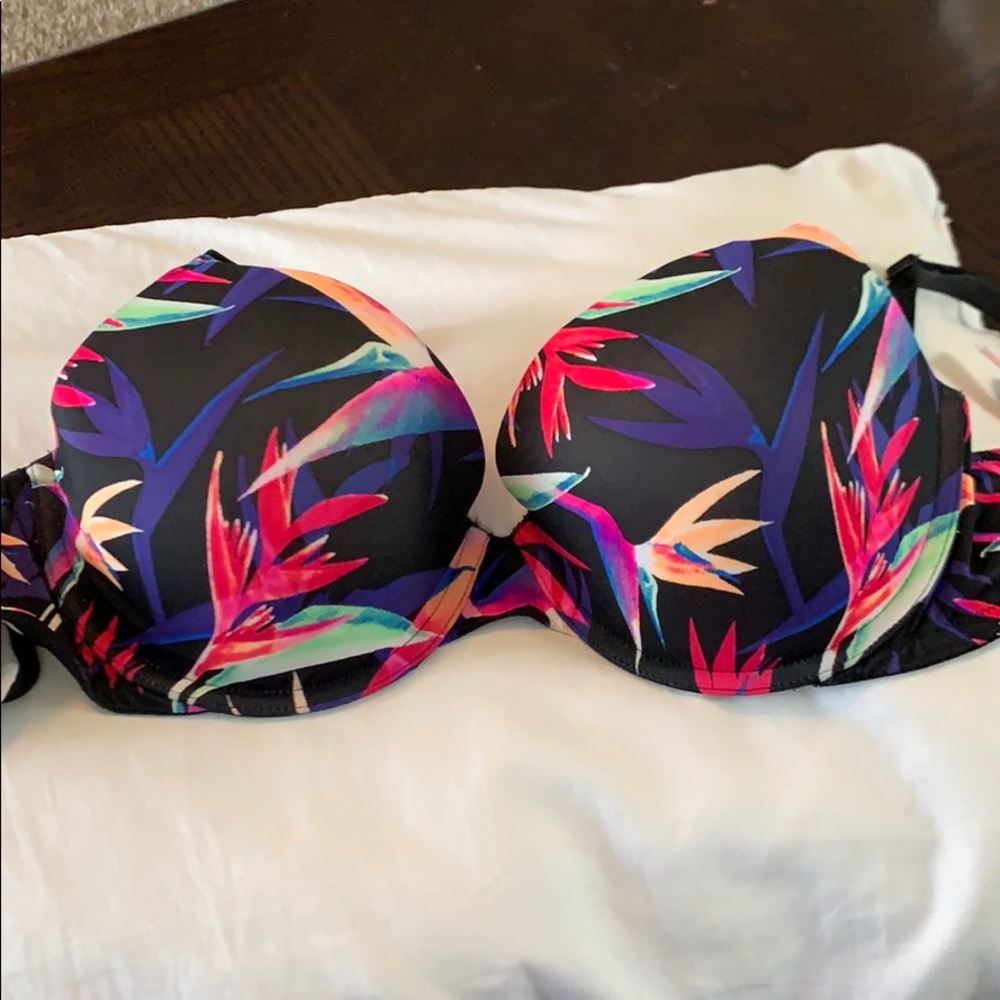 Size 36D bra